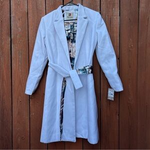 NWT women’s white coat